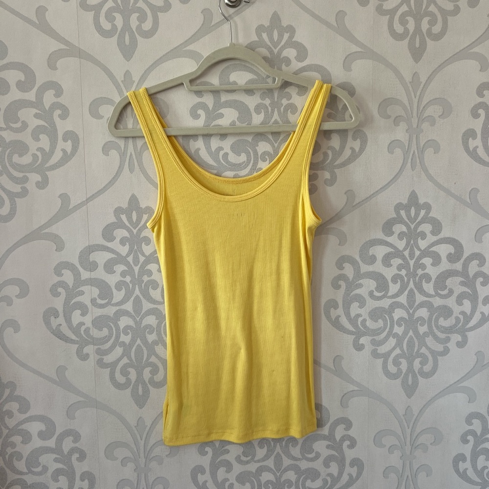 Vintage Bebe yellow tank top - Picture 2 of 2
